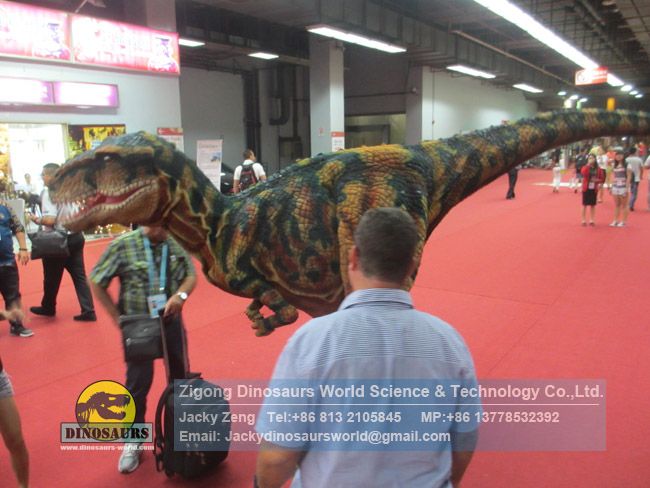 T-REX Dinosaur Costume Show to 2014 Canton Fair Exhibition Customers DWE3324-17