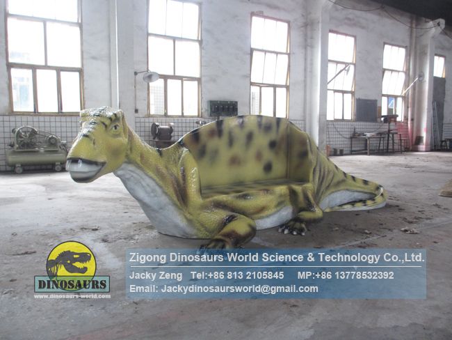 Animatronic dinosaur fiberglass Iguanodon Seating Model DWE061