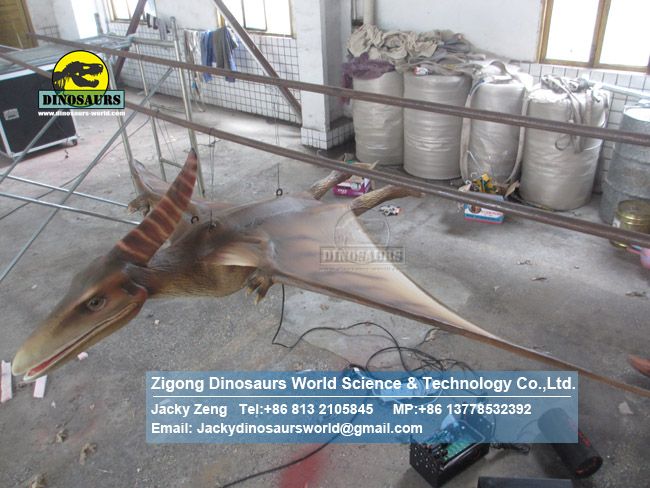 Pterosaur model simulation testing at the factory DWD105-1