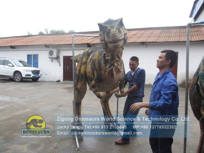 Walking with realistic animatronic dinosaur coat DWE3324-14 Walking with realistic animatronic dinosaur coat DWE3324-14