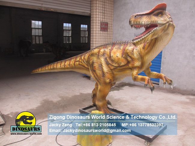 theme park large animated allosaurus Jurassic world Allosaurus DWD205